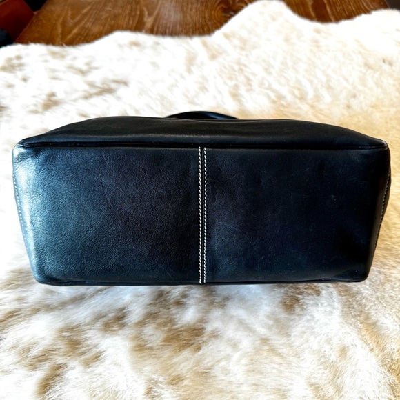 Black calfskin Celine Boogie Bag in VGUC condition - Picture 5 of 16